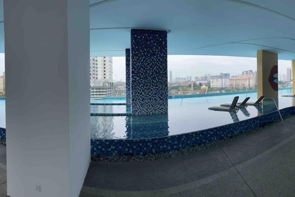 Bliss Cozy 3rooms 6pax 2carpark 24h7d Easy Self Access * Kuala Lumpur